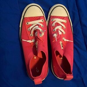 Pink knitted women’s 8 converse